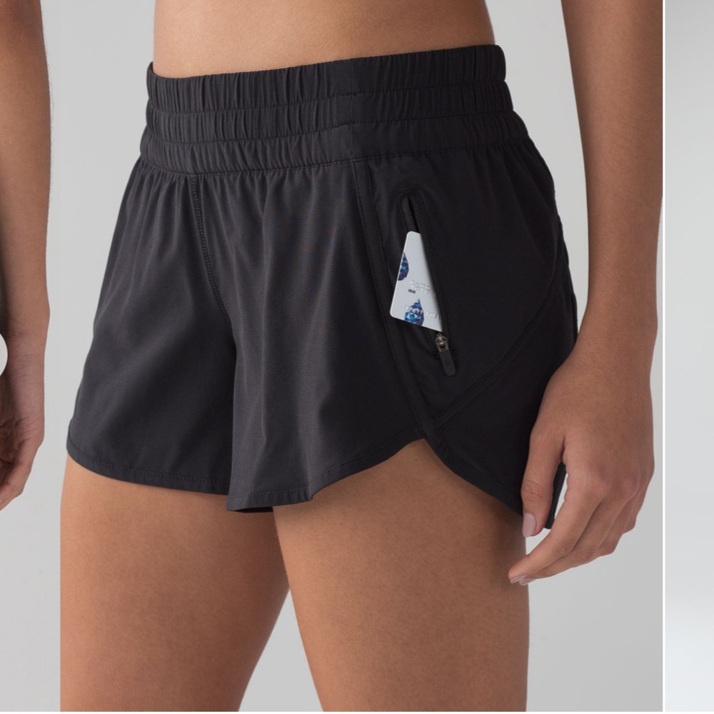 Lululemon Tracker Short V 4" Inseam Black - Picture 8 of 8